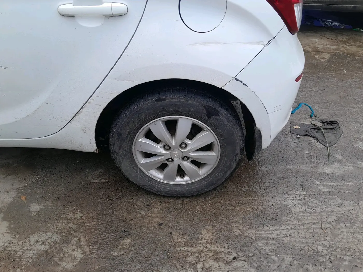 2013 Hyundai i20 SPORTZ 1.4 CRDI, Diesel, Manual, 1,86,116 km, tyre