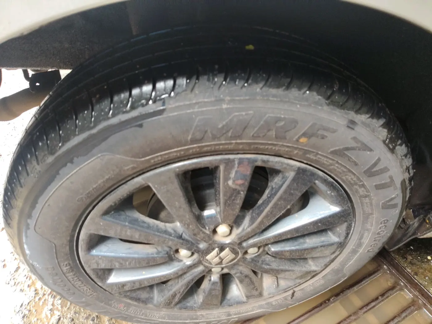 2025 Maruti New Wagon-R ZXI PLUS 1.2, Petrol, Manual, 7,457 km, tyre