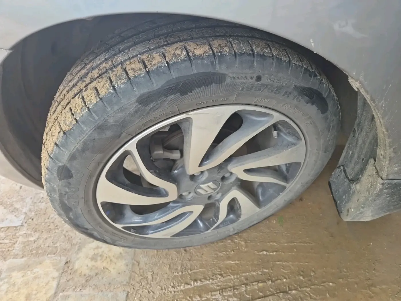 2021 Maruti Baleno ZETA CVT PETROL 1.2, Petrol, Automatic, 61,729 km, tyre