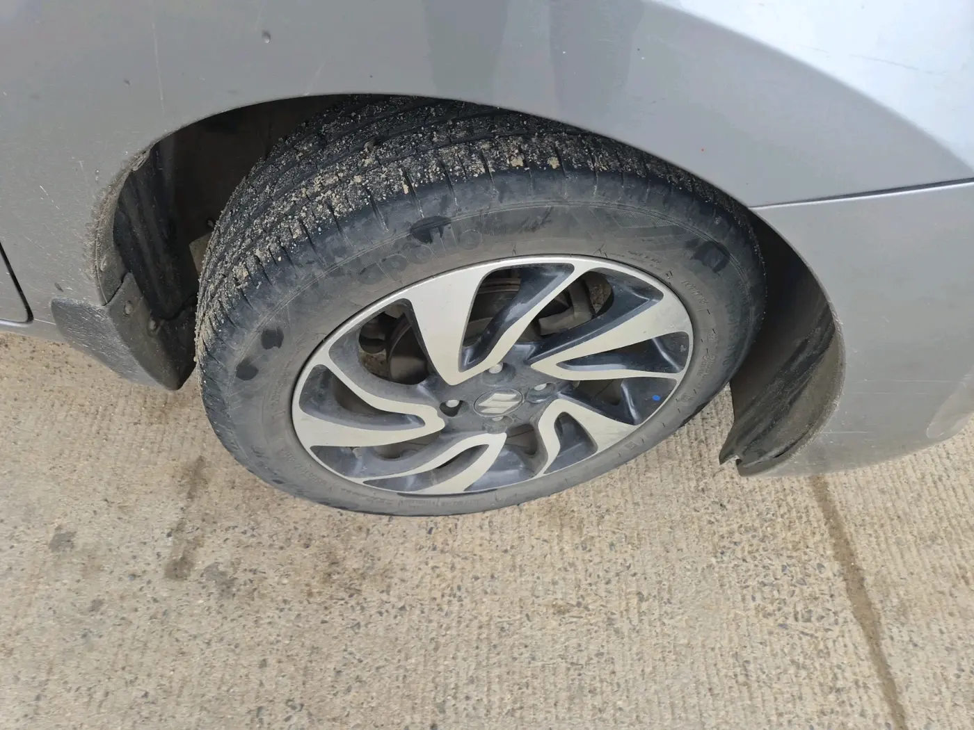 2021 Maruti Baleno ZETA CVT PETROL 1.2, Petrol, Automatic, 61,729 km, tyre