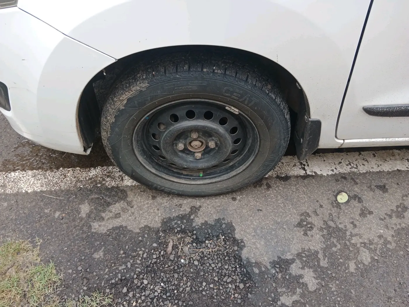 2016 Maruti Wagon R 1.0 VXI, Petrol, Manual, 1,53,118 km, tyre