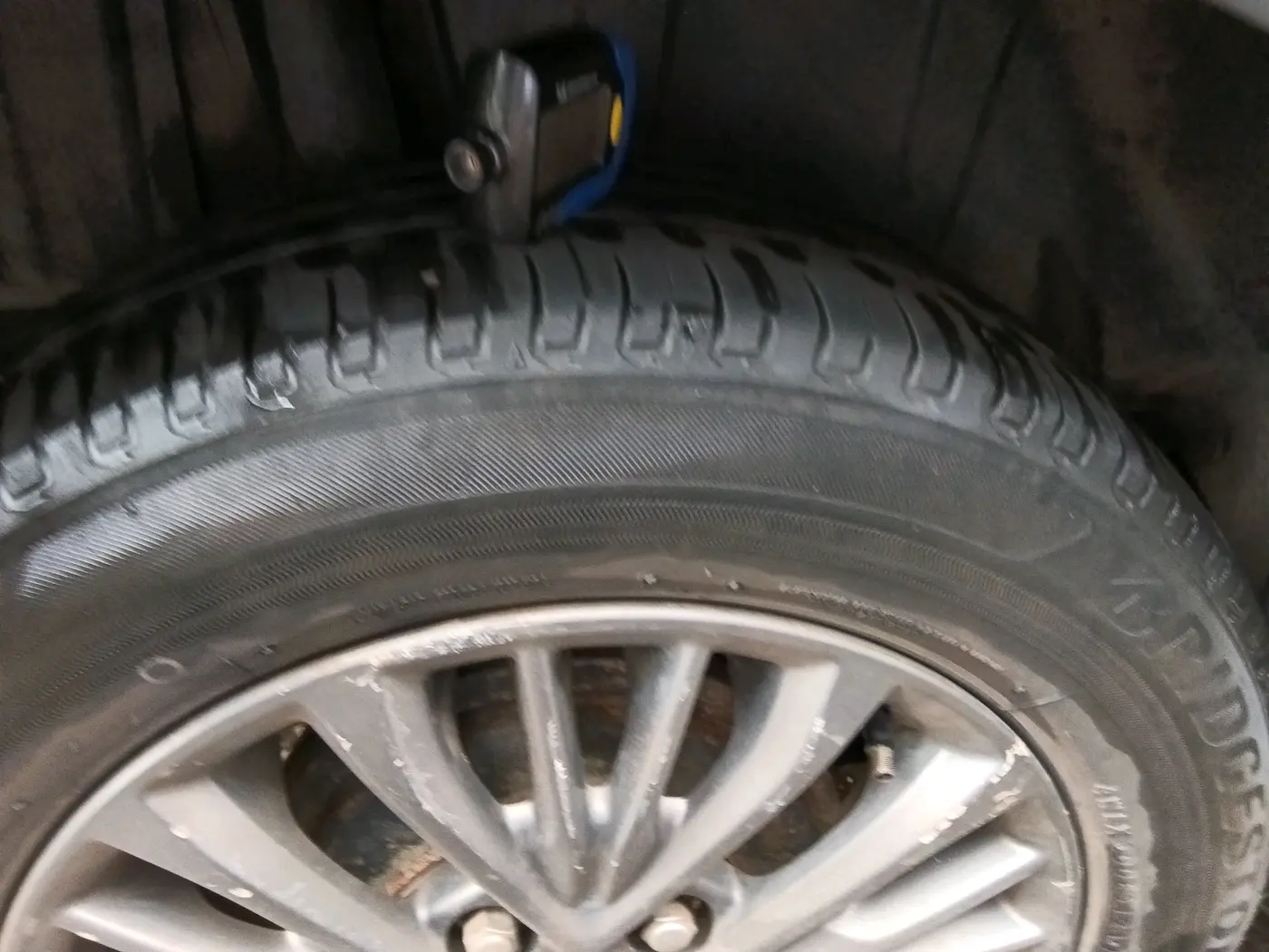 2020 Maruti Ertiga ZXI SHVS, Petrol, Manual, 73,139 km, tyre