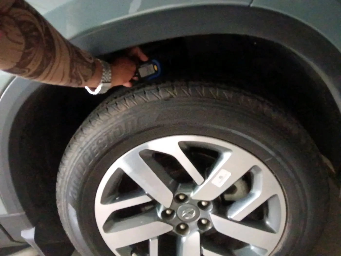 2023 Tata Safari XZ PLUS, Diesel, Manual, 35,848 km, tyre