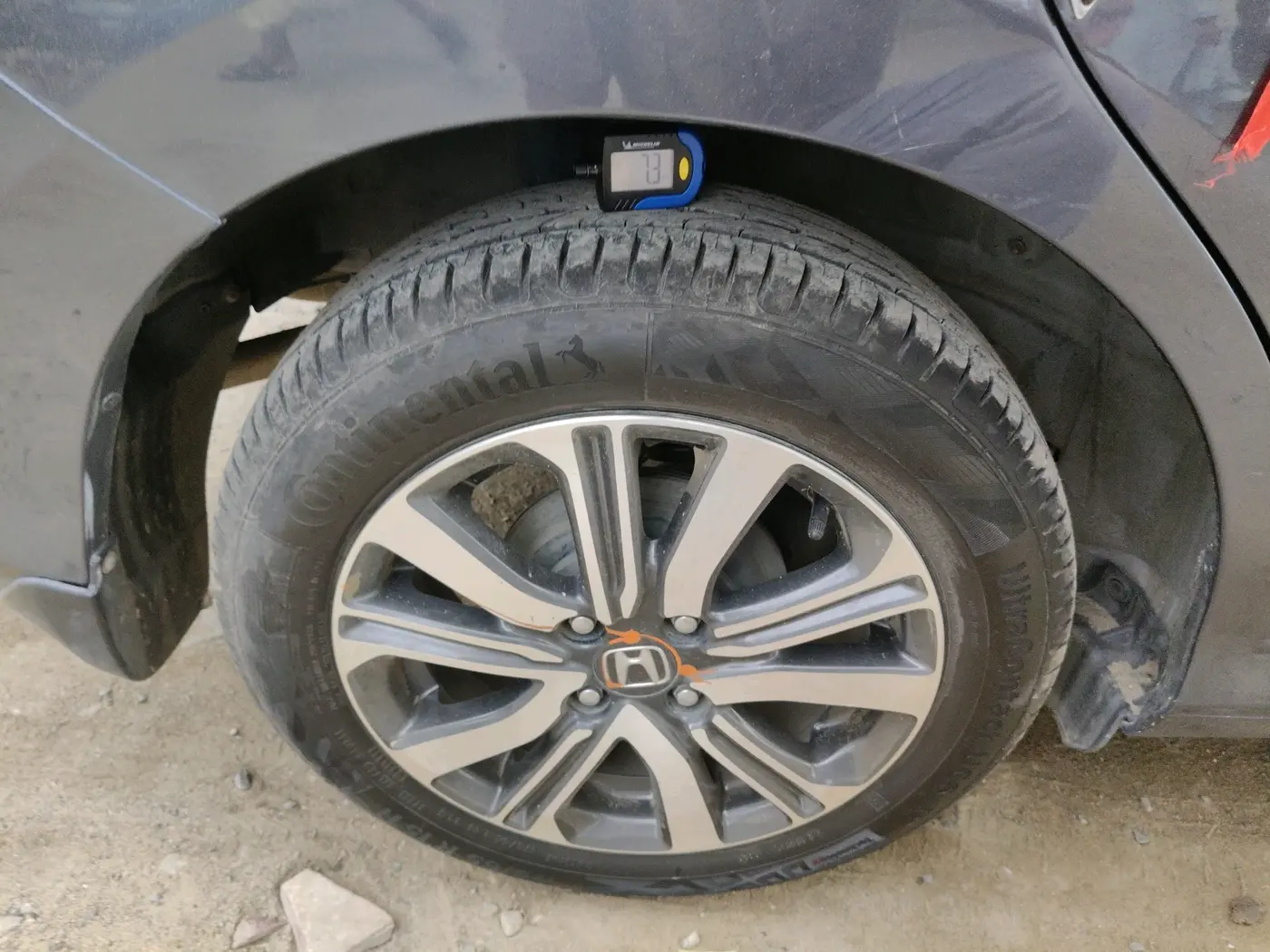 2023 Honda Amaze 1.2L I-VTEC VX CVT, Petrol, Automatic, 40,571 km, tyre