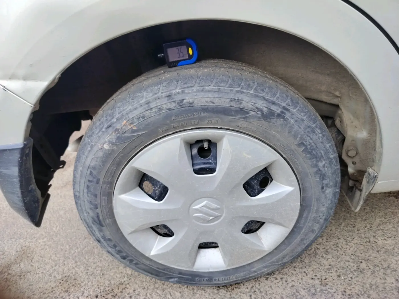 2019 Maruti New Wagon-R VXI 1.2 AMT, Petrol, Automatic, 64,438 km, tyre