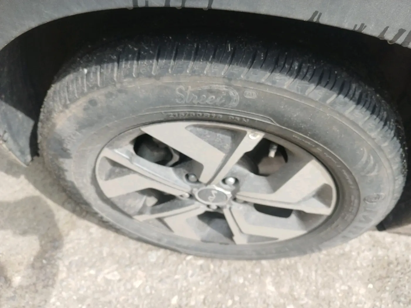 2022 KIA SONET HTX 1.0 IMT, Petrol, Manual, 41,948 km, tyre