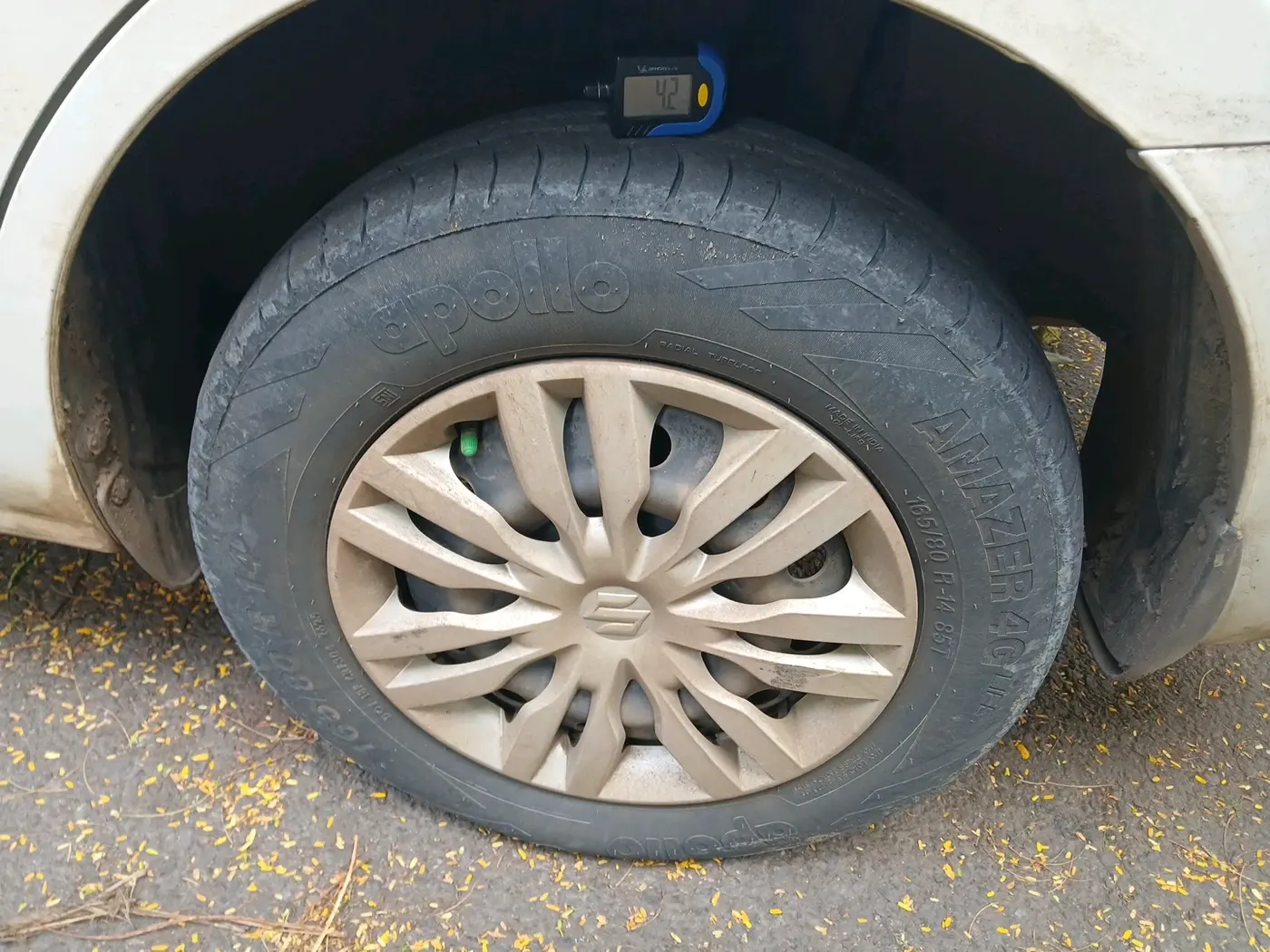 2019 Maruti Dzire VXI, Petrol, Manual, 96,739 km, tyre