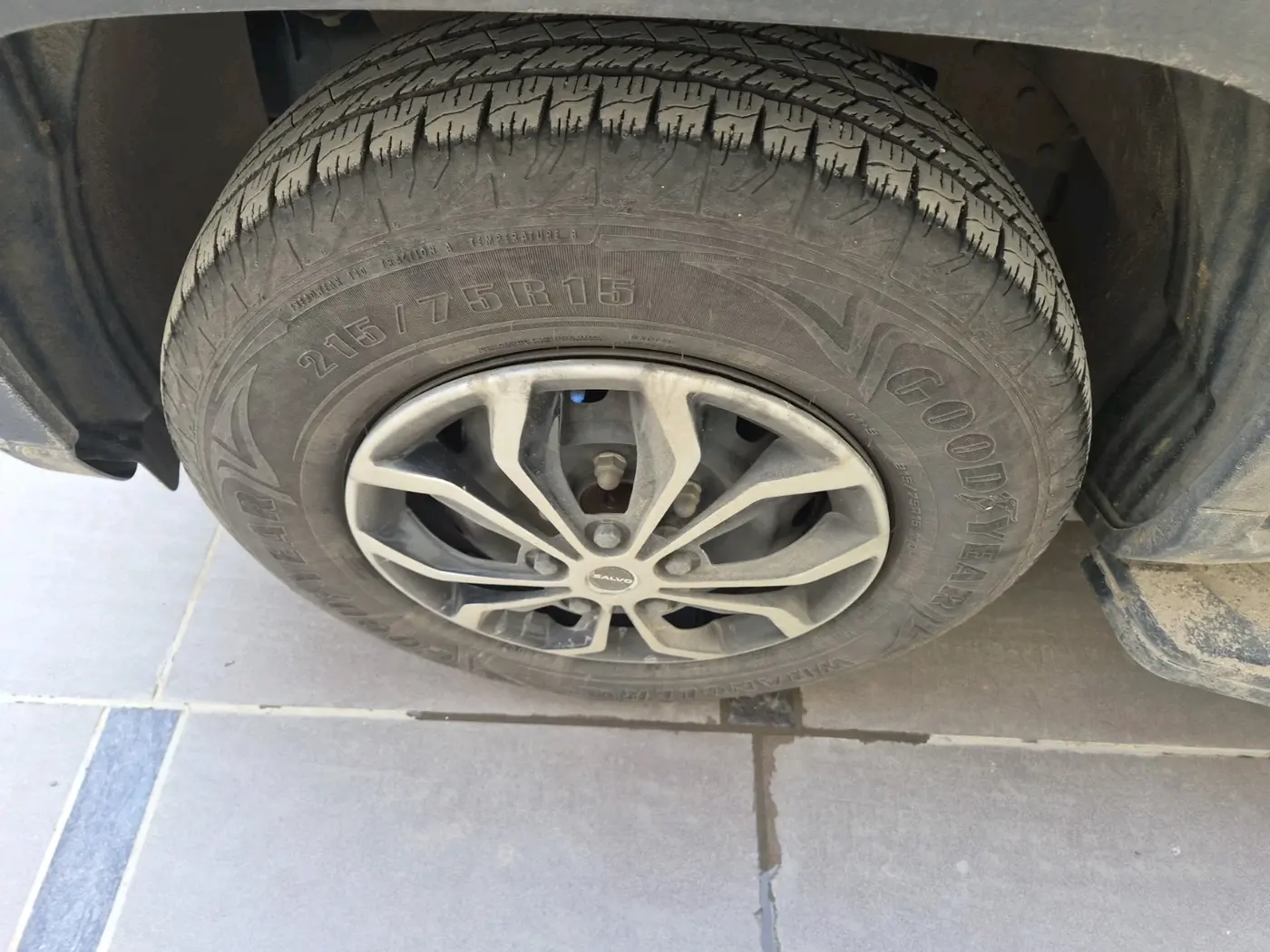 2023 Mahindra BOLERO NEO N 8, Diesel, Manual, 14,488 km, tyre