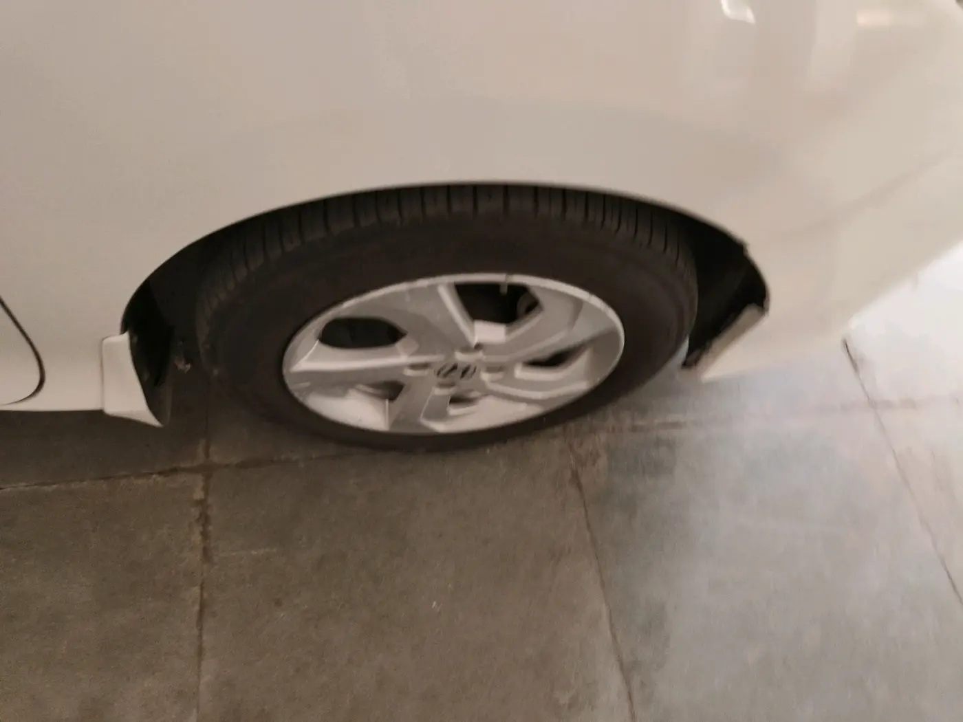 2015 Honda City 1.5L I-VTEC V MT, Petrol, Manual, 81,219 km, tyre