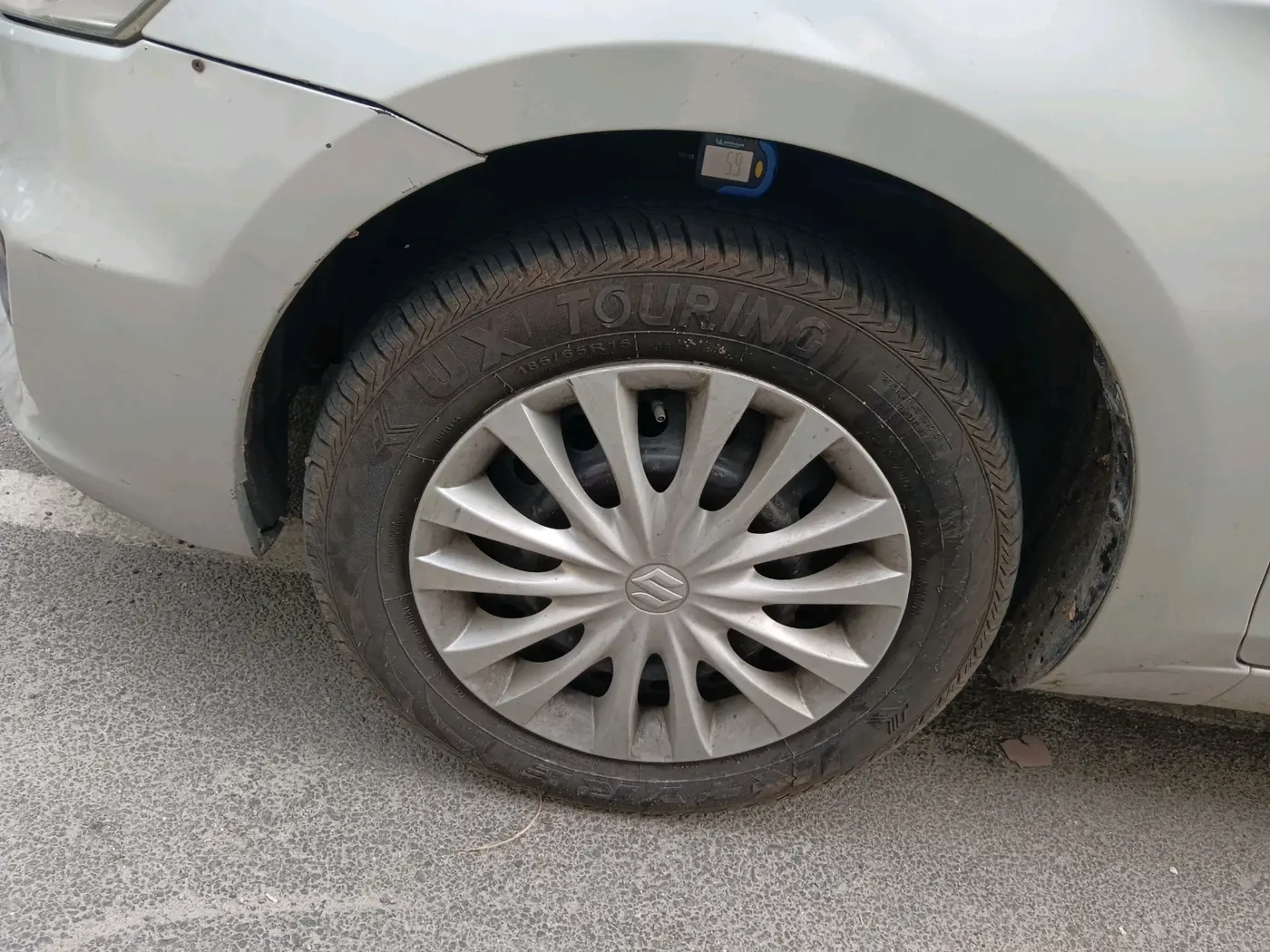 2016 Maruti Ciaz VDI (O) SHVS, Diesel, Manual, 1,22,072 km, tyre