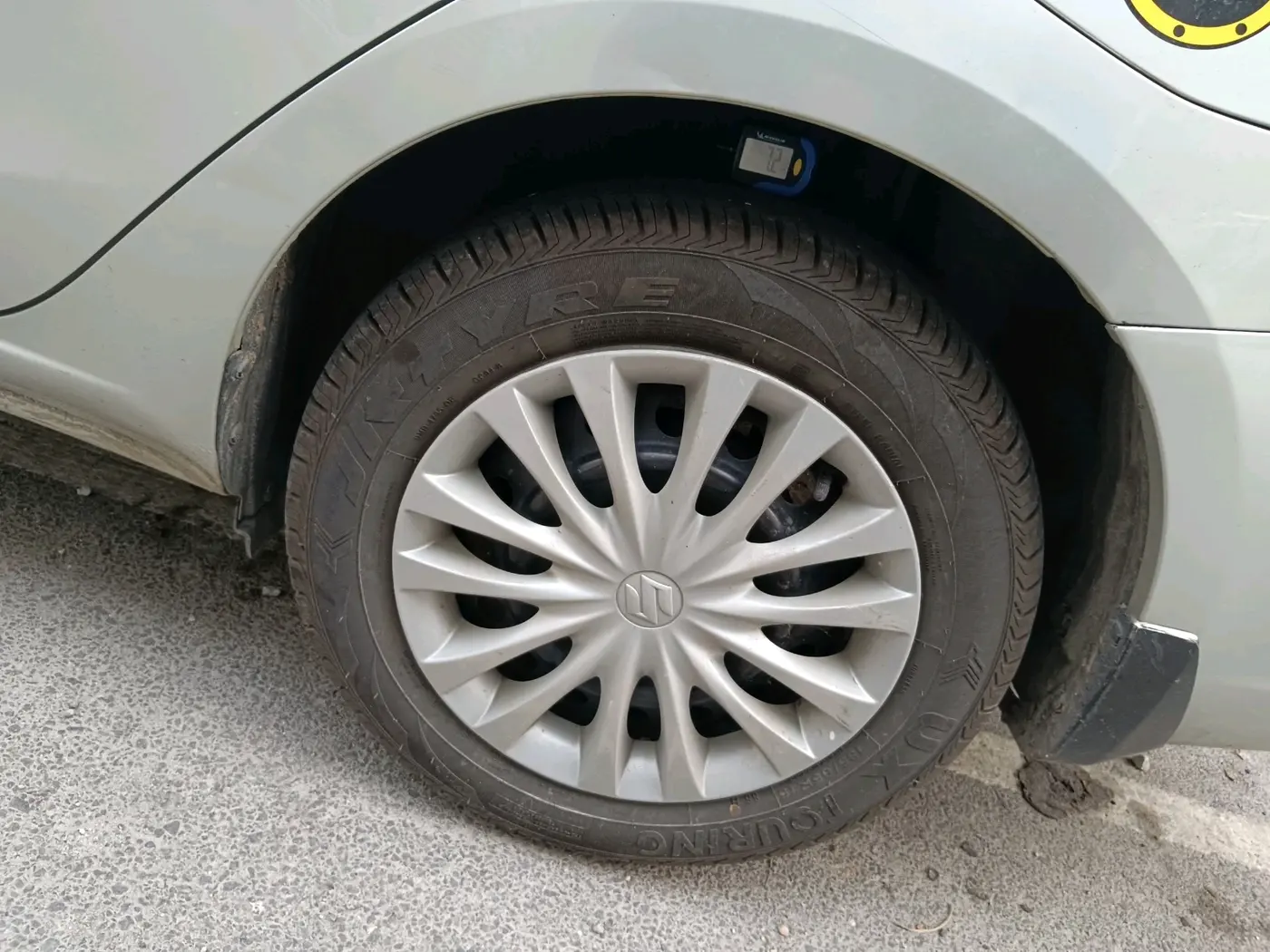 2016 Maruti Ciaz VDI (O) SHVS, Diesel, Manual, 1,22,072 km, tyre