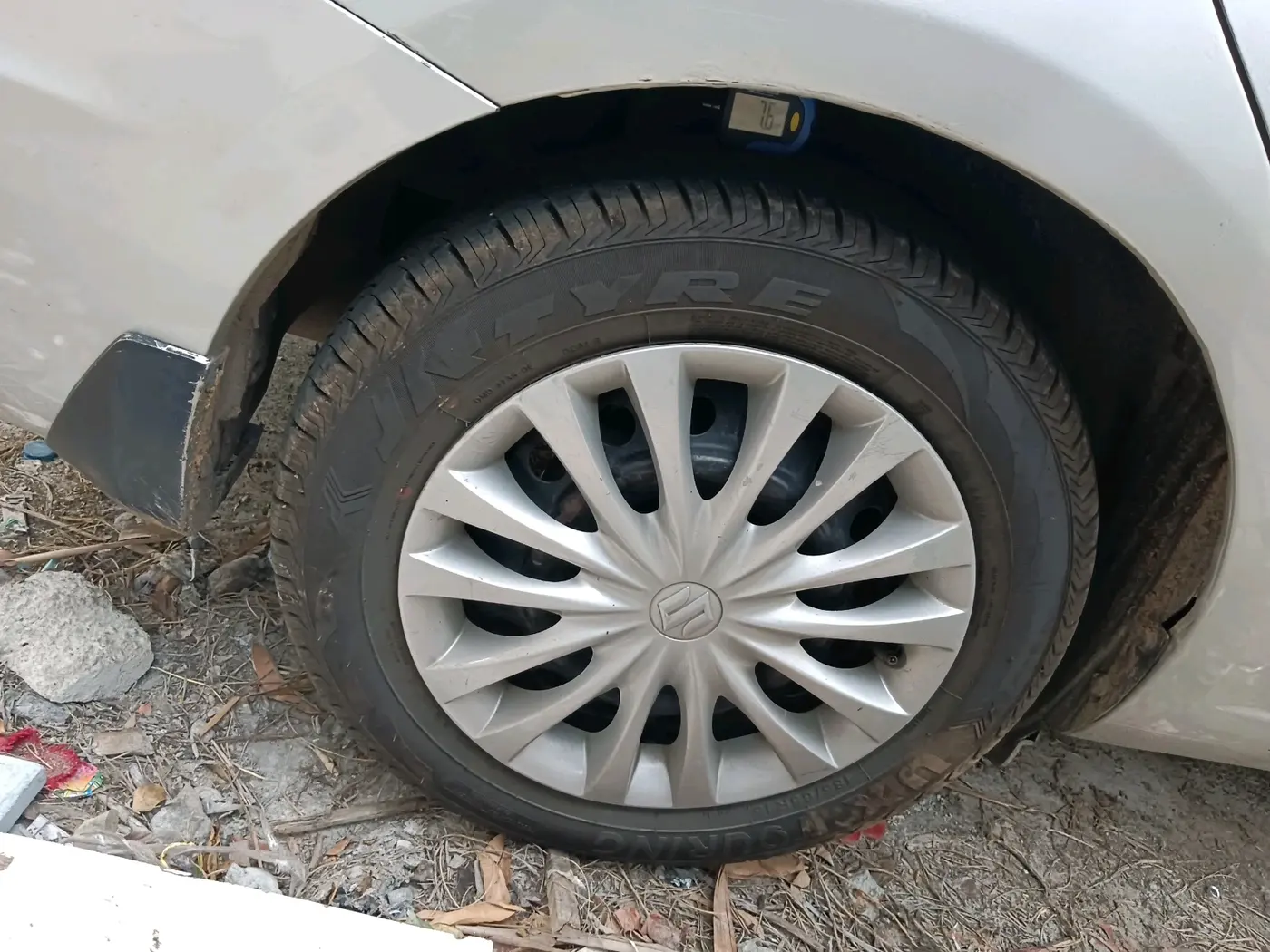 2016 Maruti Ciaz VDI (O) SHVS, Diesel, Manual, 1,22,072 km, tyre