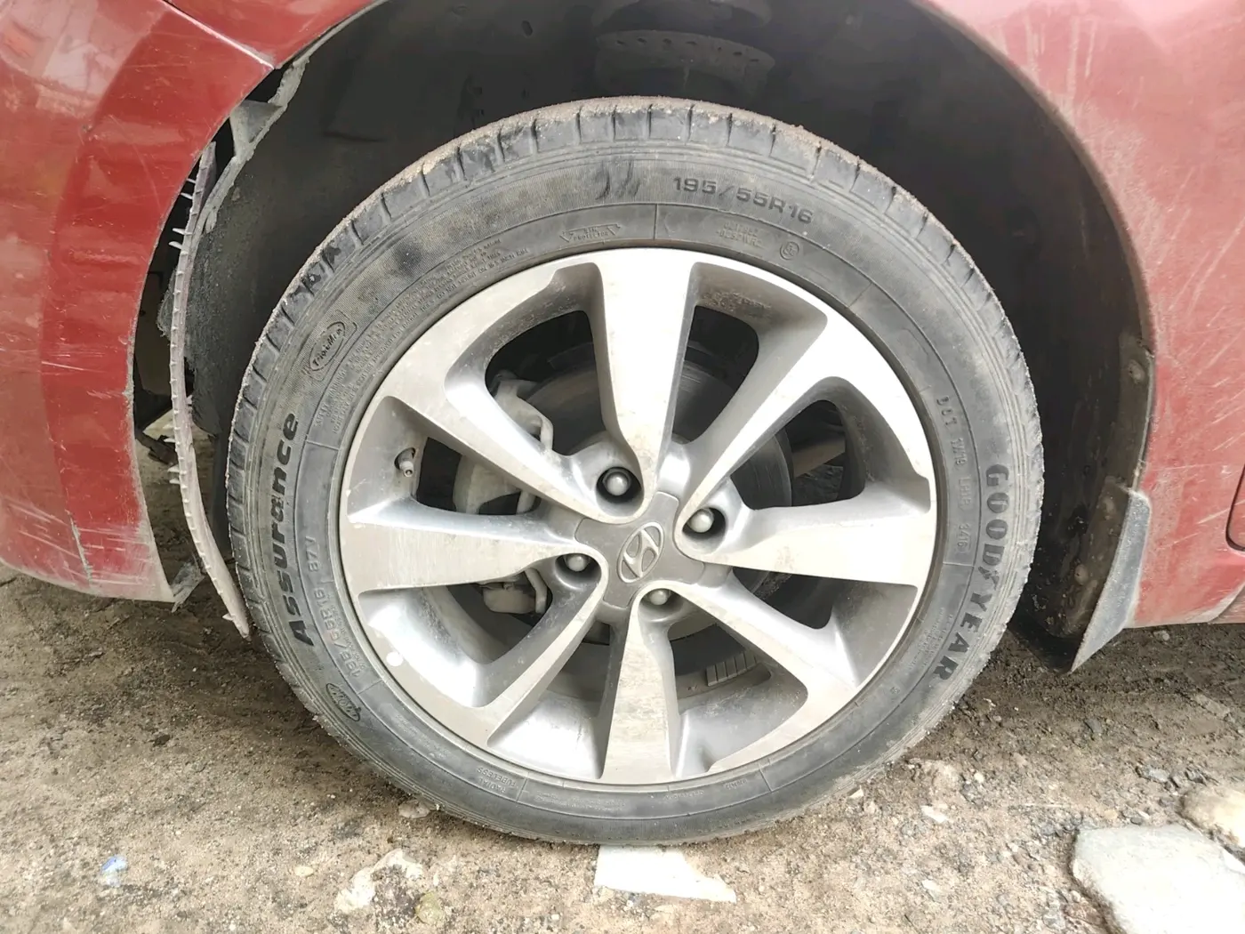 2016 Hyundai Elite i20 ASTA 1.2, Petrol, Manual, 48,606 km, tyre