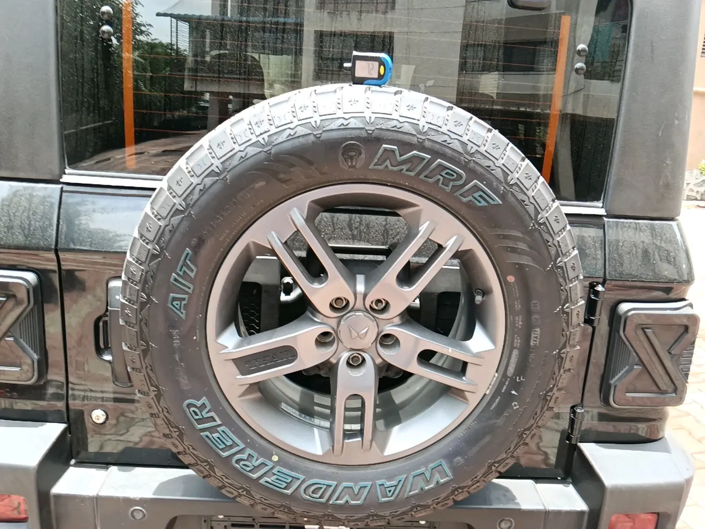 2024 Mahindra Thar LX HARD TOP 4WD MT, Diesel, Manual, 20,922 km, tyre