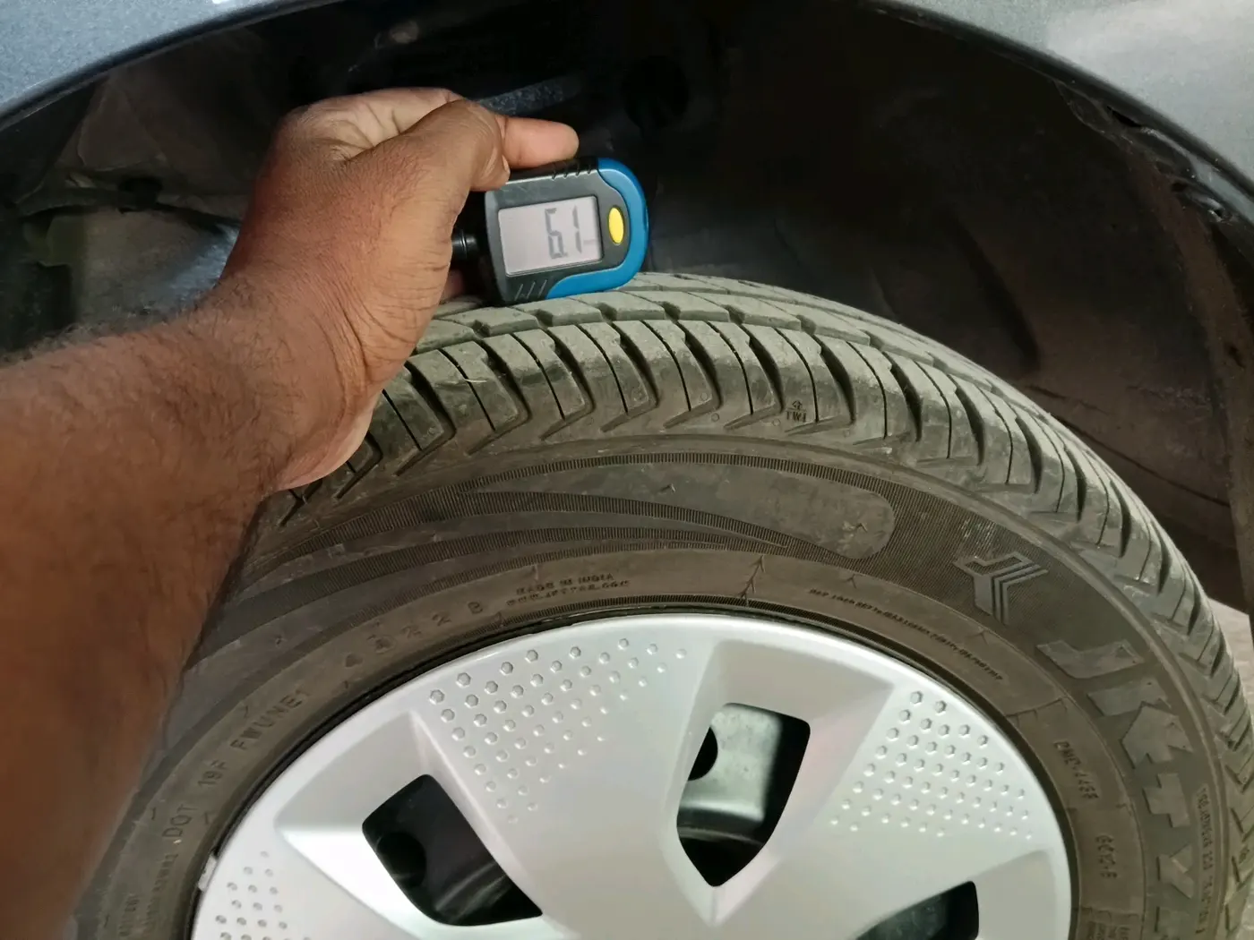 2023 Maruti Alto K10 VXI PLUS, Petrol, Manual, 3,597 km, tyre
