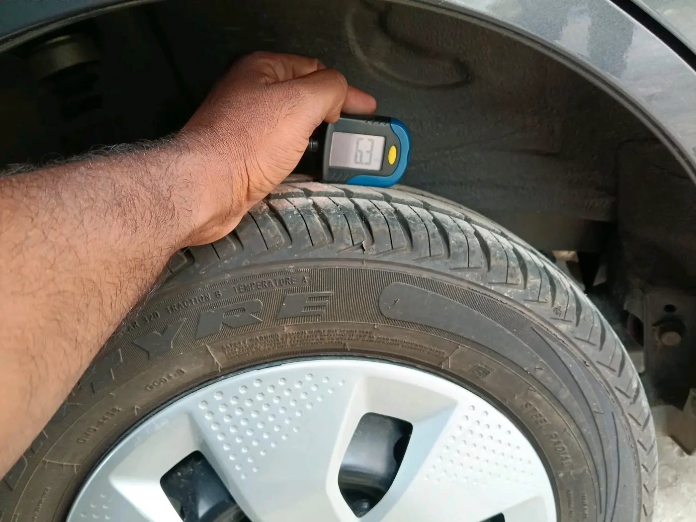2023 Maruti Alto K10 VXI PLUS, Petrol, Manual, 3,597 km, tyre