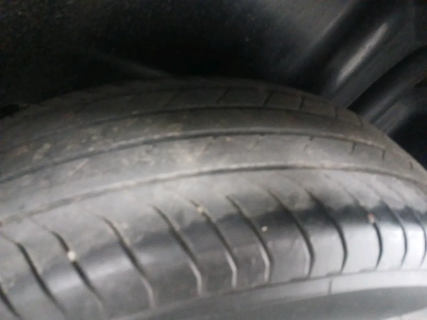 2025 Maruti Victoris Zxi Plus (O) 1.5 6AT, Petrol, Automatic, 4,150 km, tyre