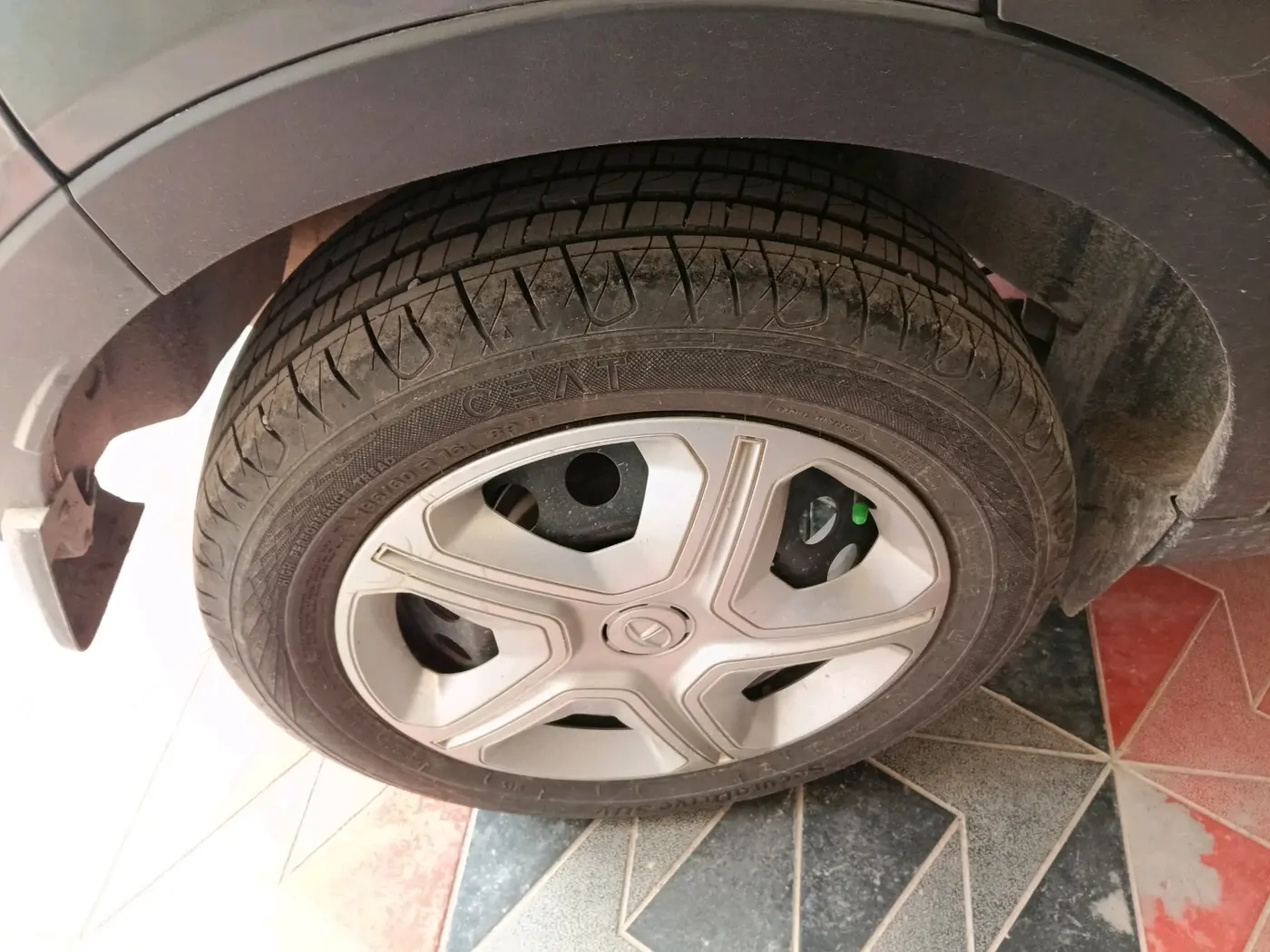2023 Tata NEXON XM SUNROOF PETROL, Petrol, Manual, 46,523 km, tyre