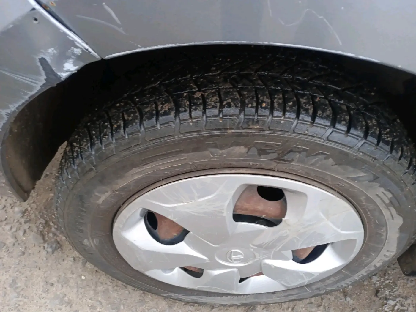 2018 Tata Tiago XT PETROL, Petrol, Manual, 54,756 km, tyre