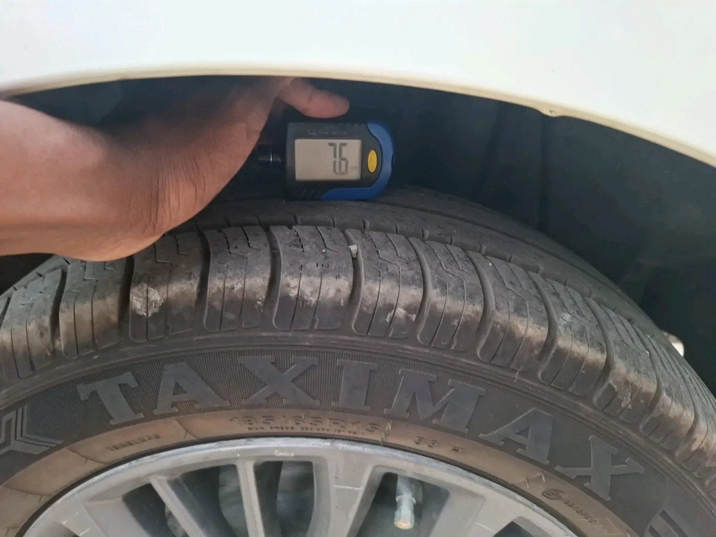 2021 Maruti Ertiga ZXI+ SHVS, Petrol, Manual, 67,589 km, tyre