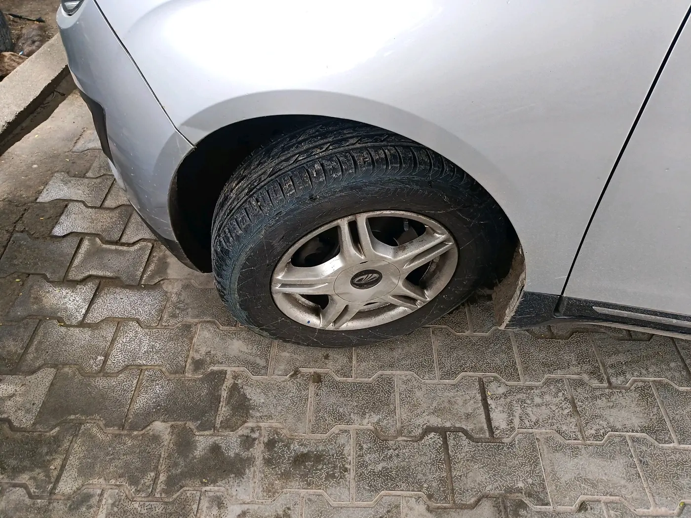 2018 Mahindra MARAZZO M6 8 STR, Diesel, Manual, 2,26,036 km, tyre