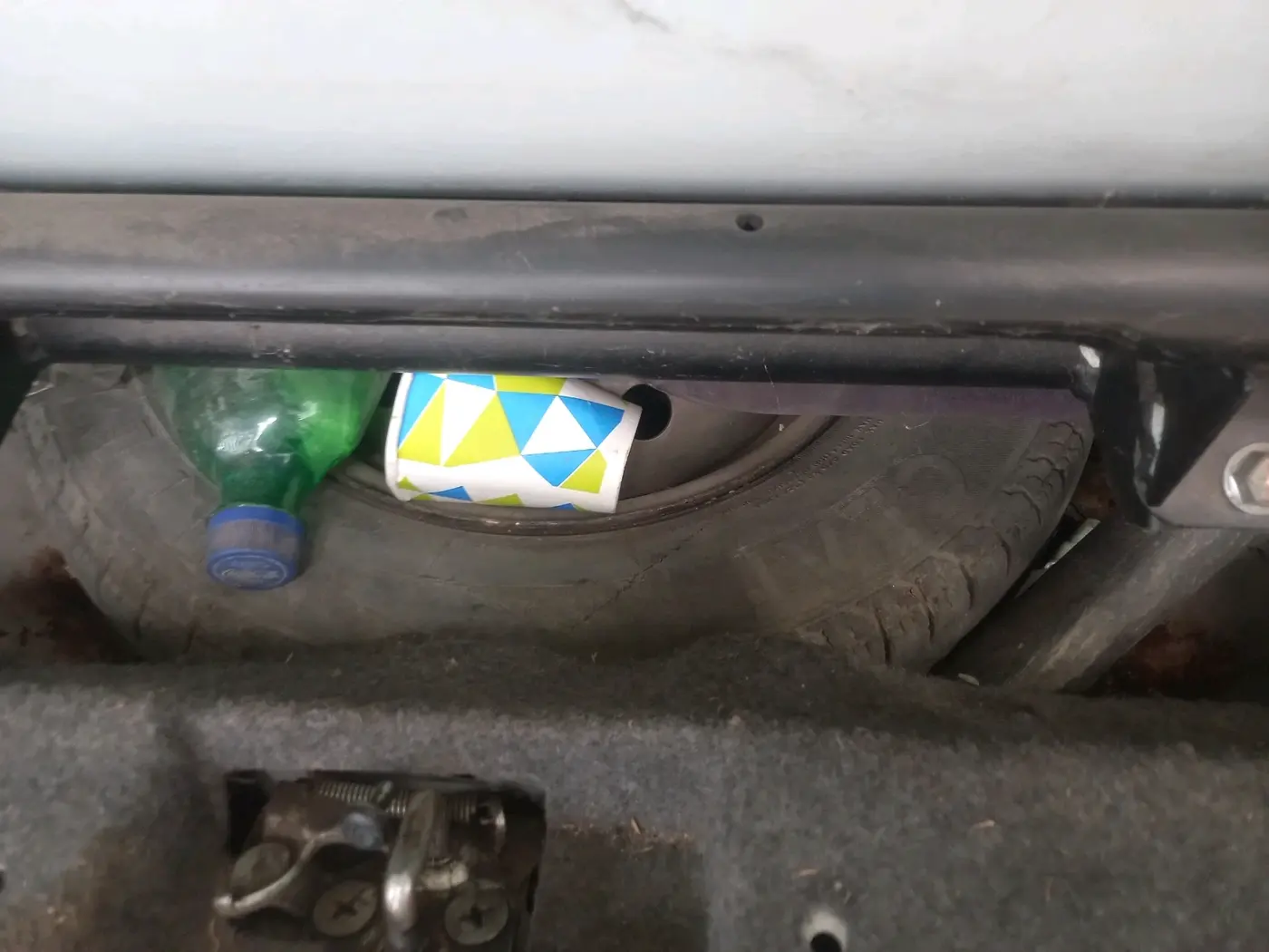 2011 Maruti Alto LXI CNG, CNG, Manual, 49,618 km, tyre