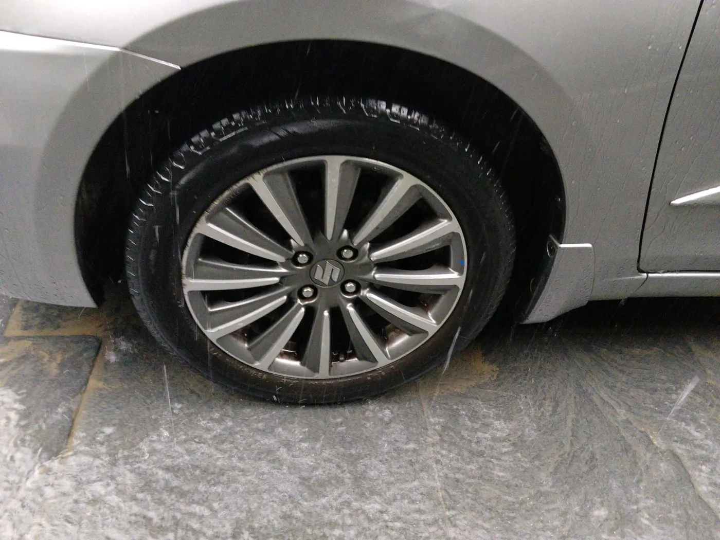 2019 Maruti Ciaz ALPHA 1.5 SHVS PETROL, Petrol, Manual, 85,775 km, tyre