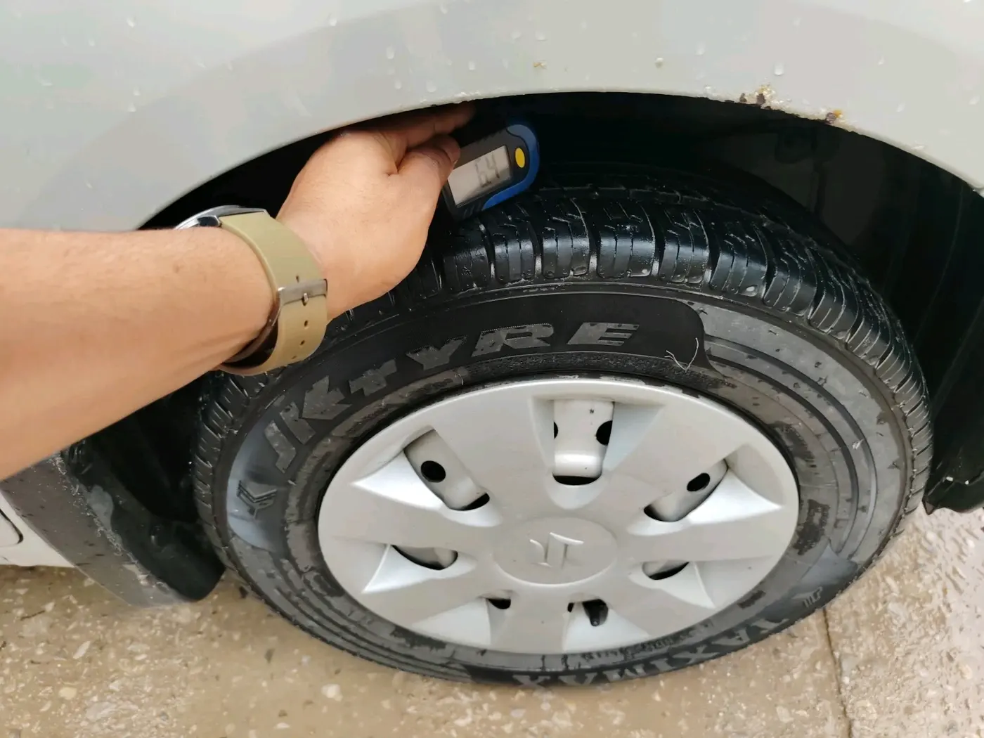 2019 Maruti New Wagon-R LXI CNG 1.0, CNG, Manual, 1,09,584 km, tyre