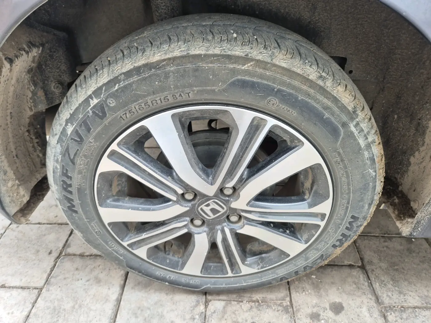 2018 Honda City 1.5L I-VTE V CVT, Petrol, Automatic, 57,863 km, tyre