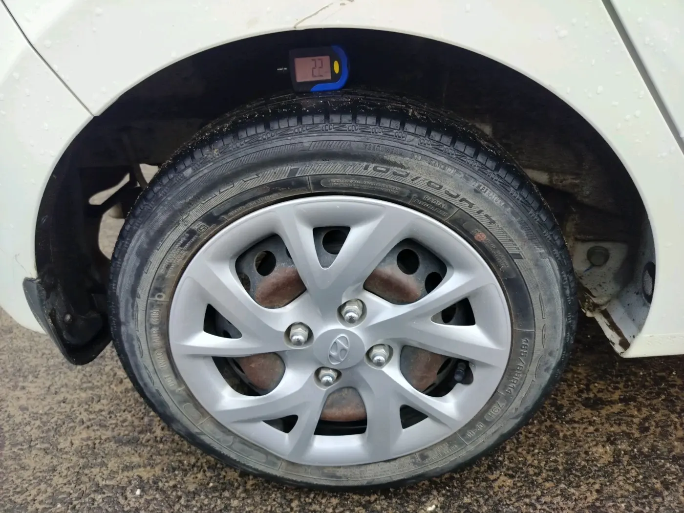 2019 Hyundai Grand i10 MAGNA 1.2 KAPPA VTVT, Petrol, Manual, 33,993 km, tyre