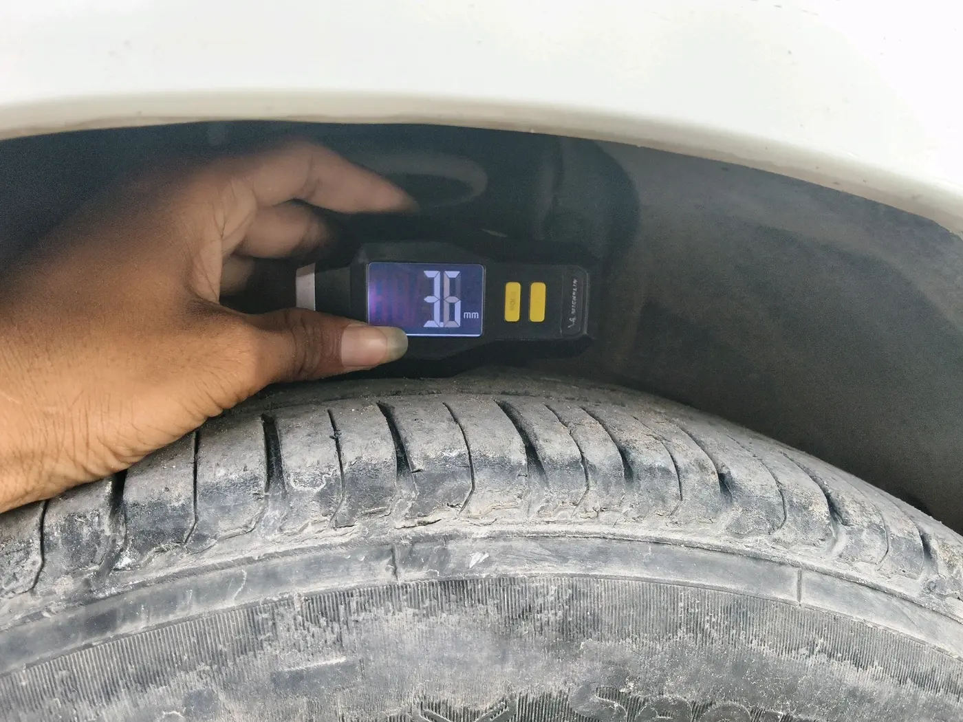 2018 Maruti Baleno DELTA PETROL 1.2, CNG, Manual, 1,15,476 km, tyre