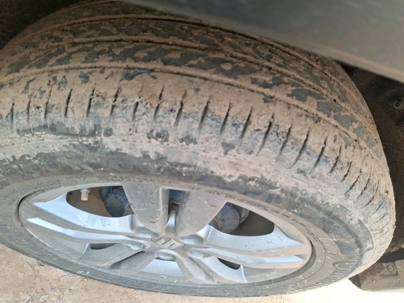 2018 Maruti Vitara Brezza ZDI, Diesel, Manual, 1,23,290 km, tyre
