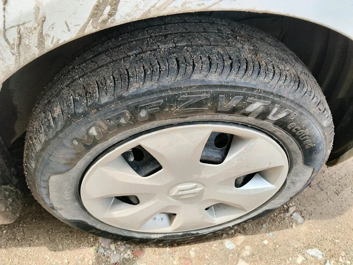 2025 Maruti New Wagon-R VXI CNG 1.0, CNG, Manual, 17,517 km, tyre