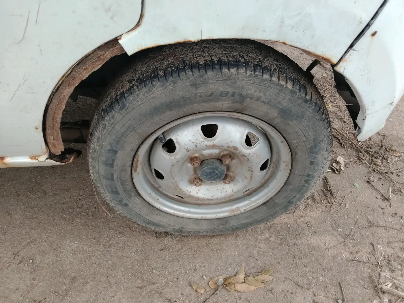 2019 Maruti Alto K10 LXI CNG, CNG, Manual, 1,18,447 km, tyre