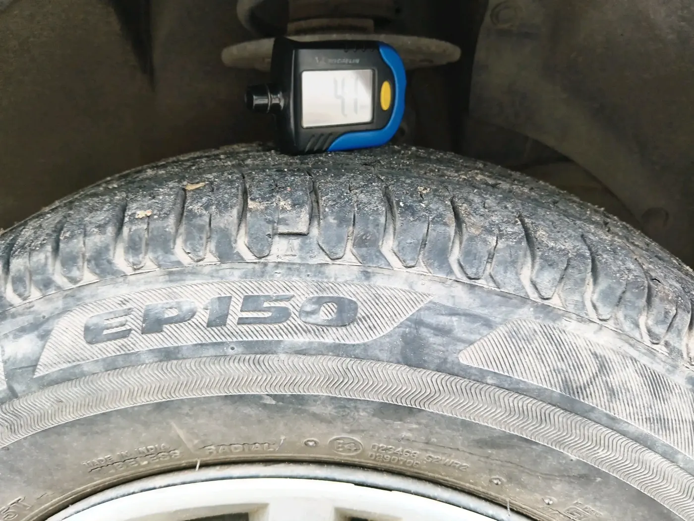 2019 Maruti Dzire VXI, Petrol, Manual, 46,197 km, tyre