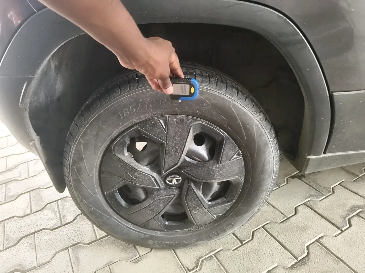 2023 Tata PUNCH ADVENTURE MT, Petrol, Manual, 51,202 km, tyre