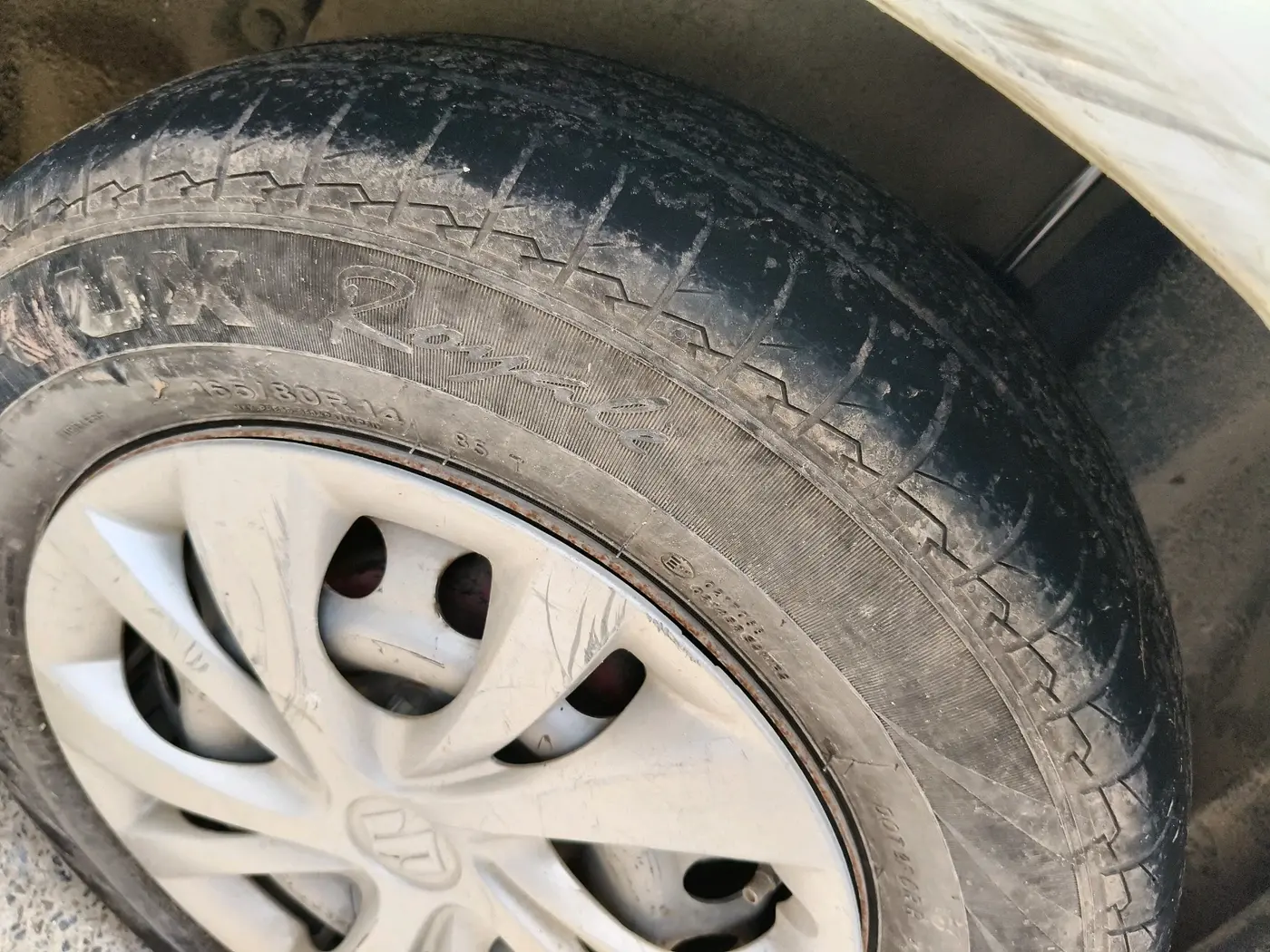 2012 Maruti Ritz LXI, Petrol, Manual, 65,039 km, tyre