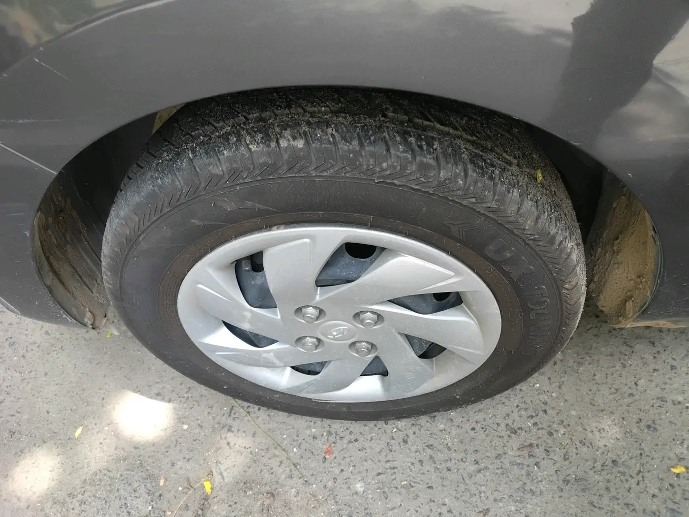 2021 Hyundai NEW SANTRO ASTA MT, Petrol, Manual, 27,532 km, tyre