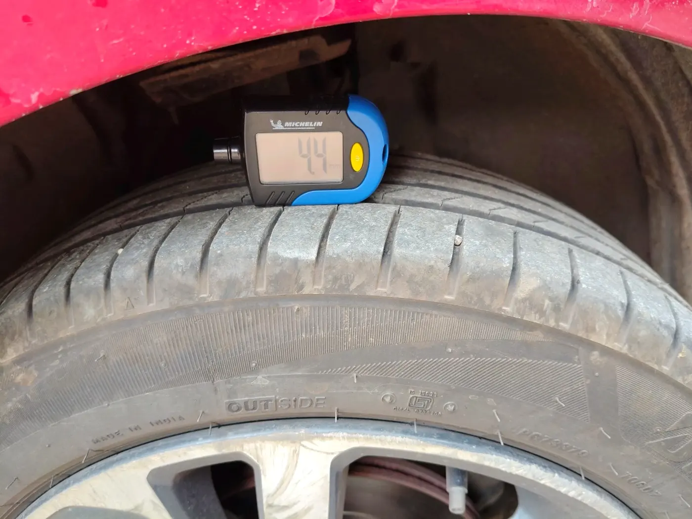 2022 Tata ALTROZ XZ PLUS PETROL, Petrol, Manual, 60,193 km, tyre