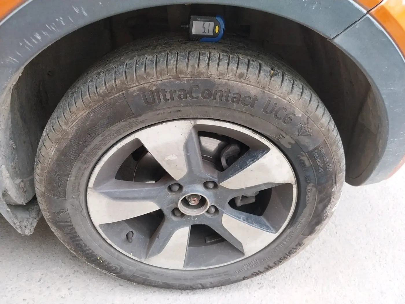 2018 Tata NEXON XZA PLUS DIESEL DUAL TONE, Diesel, Automatic, 91,464 km, tyre