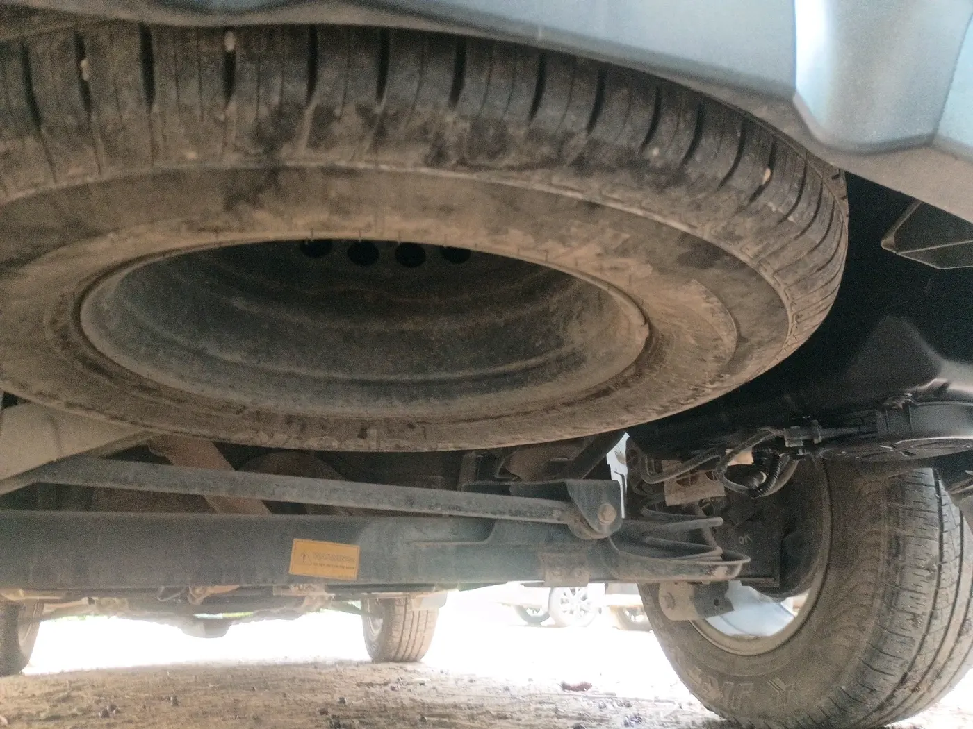 2021 Tata Harrier XTA 2.0L KRYOTEC PLUS, Diesel, Automatic, 1,17,385 km, tyre