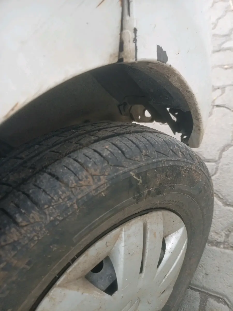 2022 Maruti Alto VXI, Petrol, Manual, 59,687 km, tyre
