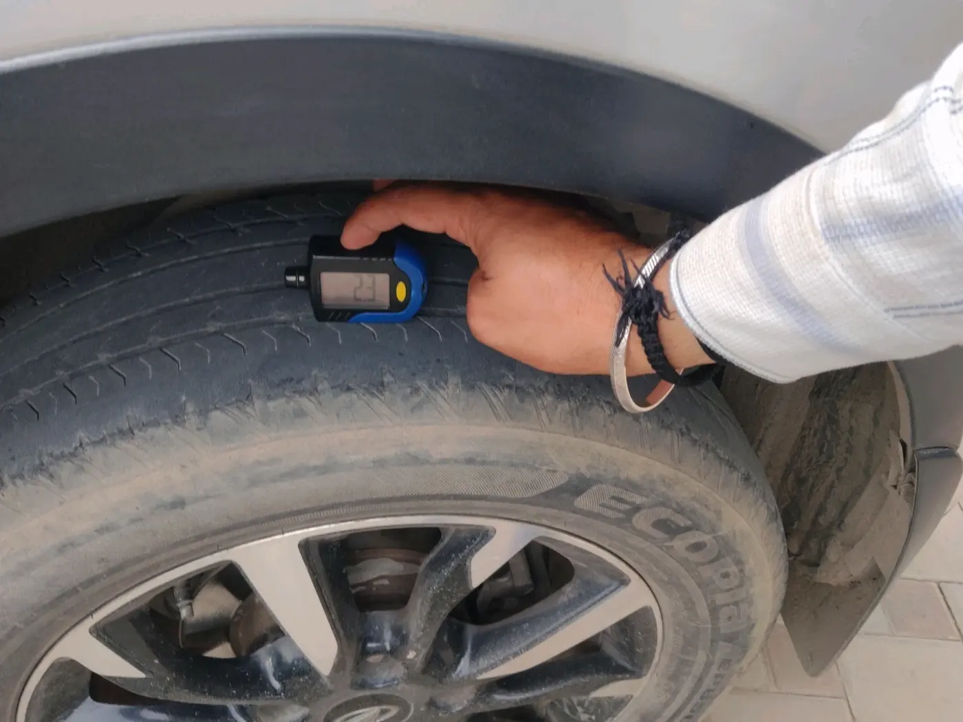 2019 Mahindra XUV500 W11, Diesel, Manual, 56,621 km, tyre