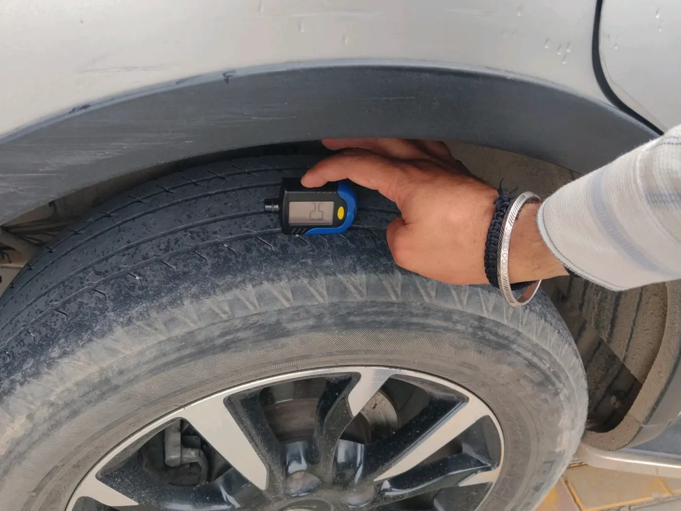 2019 Mahindra XUV500 W11, Diesel, Manual, 56,621 km, tyre