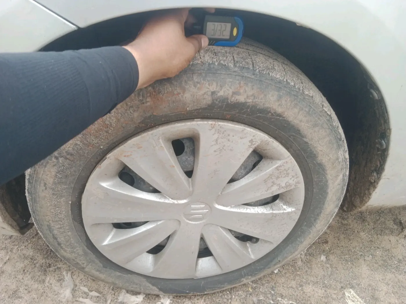 2016 Maruti Ertiga VDI SHVS, Diesel, Manual, 1,22,244 km, tyre