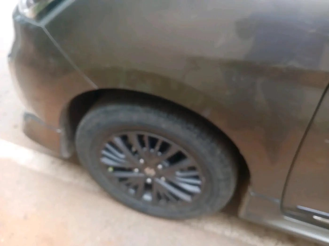 2021 Maruti Ertiga ZXI+ SHVS, Petrol, Manual, 37,307 km, tyre