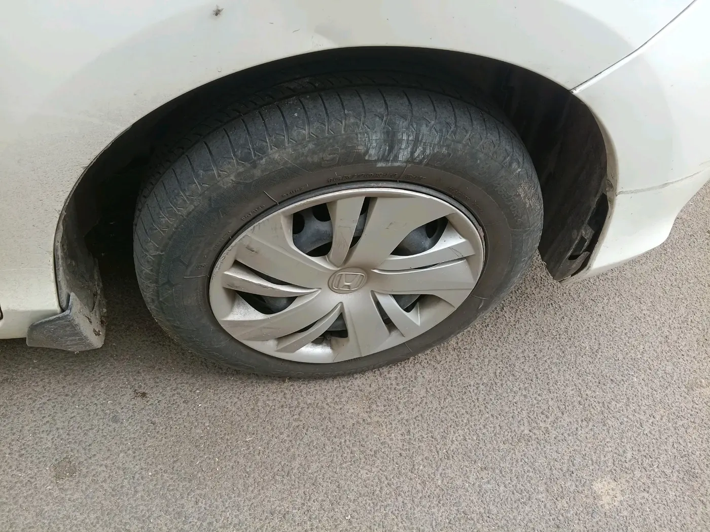 2021 Honda Amaze 1.5L I-DTEC S, Diesel, Manual, 64,320 km, tyre