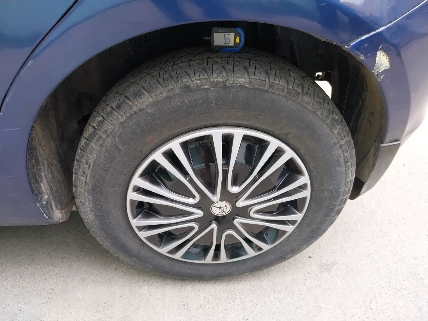 2012 Maruti Swift VDI, Diesel, Manual, 92,369 km, tyre