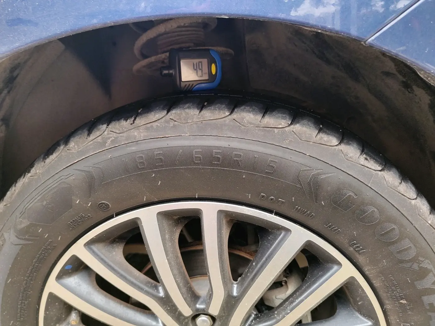 2017 Maruti Dzire ZXI PLUS AMT, Petrol, Automatic, 62,736 km, tyre