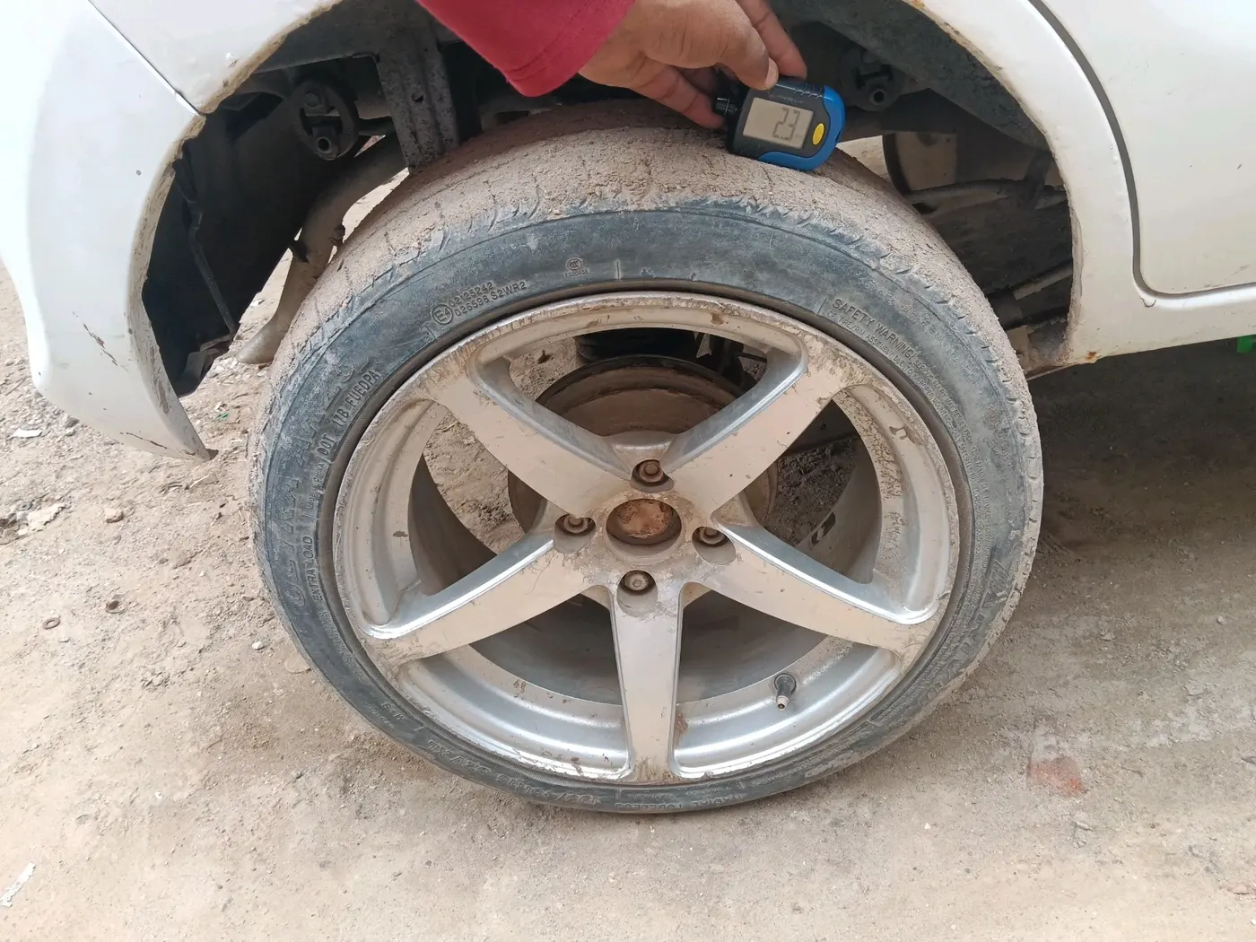 2020 Maruti Alto LXI CNG, CNG, Manual, 52,581 km, tyre